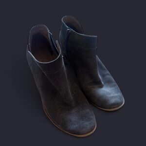 Lucky Brand charcoal Ankle Booties